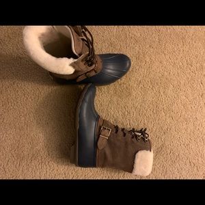 Sperry snow boots